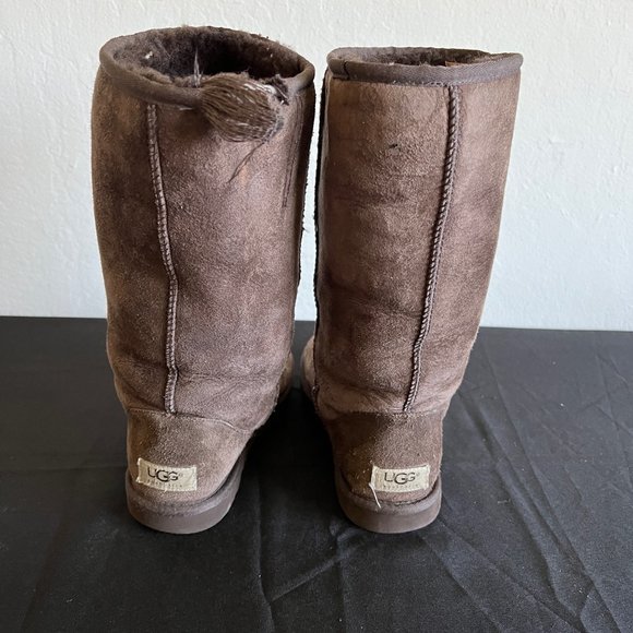 Tall Brown Uggs - Picture 4 of 12